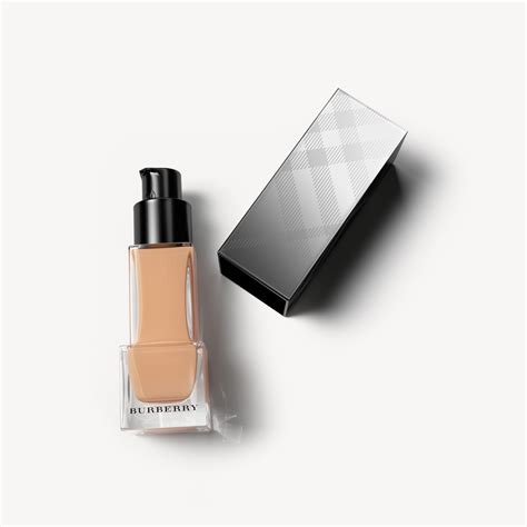 burberry fresh glow foundation uk|temptalia burberry liquid foundation.